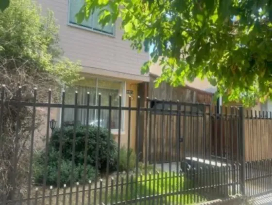 Casa En Arriendo De 2 Dorm. En Curicó