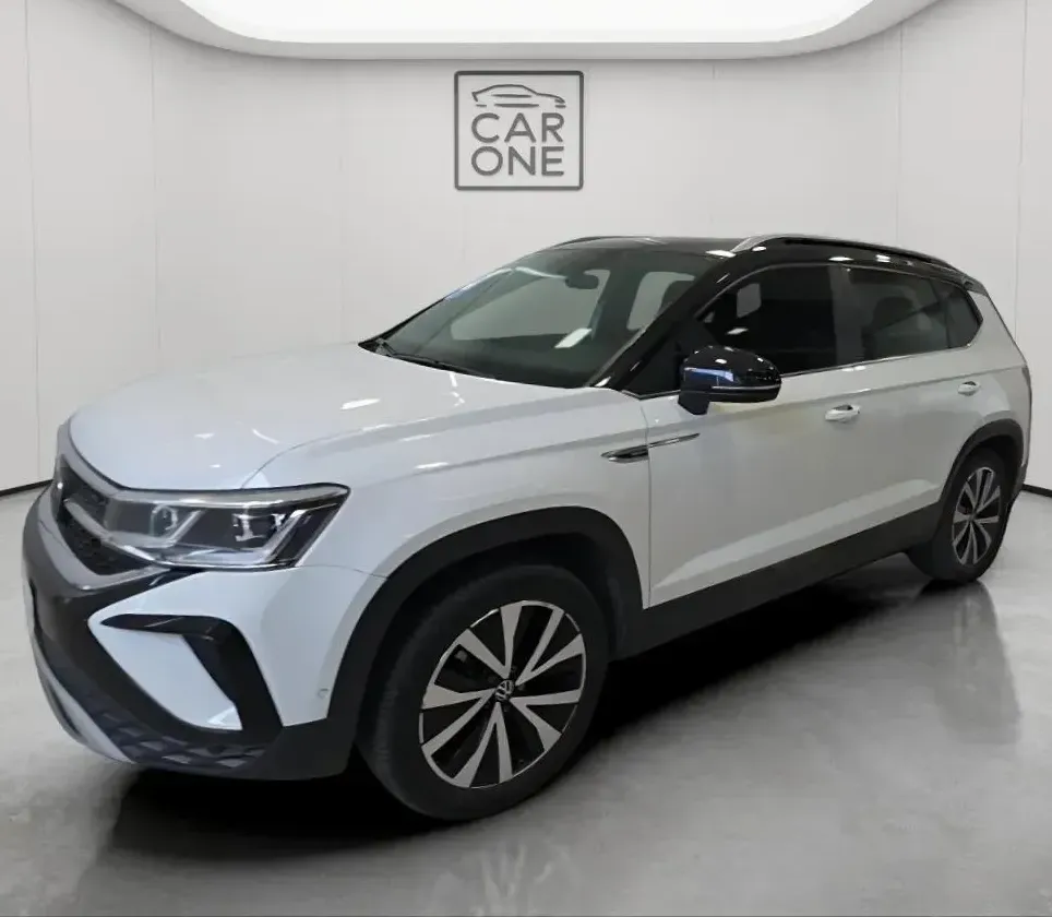Volkswagen Taos 1.4 250 TSI HIGHLINE BI TONO TIPTRONIC L23
