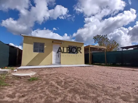 Alquiler Casa 2 Dormitorios - Abayubá  A Estrenar!!