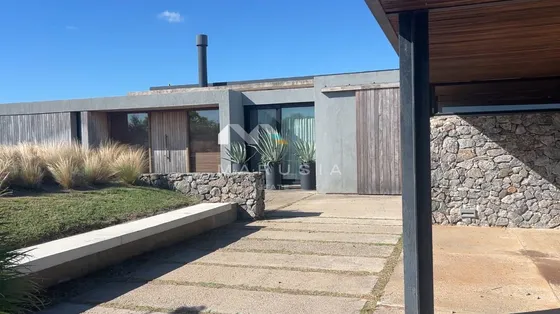 Casa  En Venta En El Golf, Carmelo, Colonia