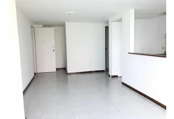 Apartamento En Arriendo, Loma De San Julián Medellín