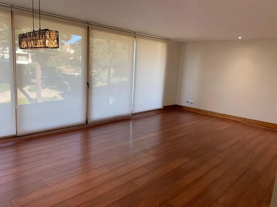 Departamento En Exclusivo Condominio