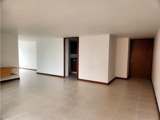 Apartamento En Arriendo El Poblado Lomas De Los Parra