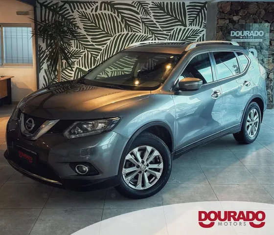Nissan X-trail Advance At7 3 Row 7 Pasajeros