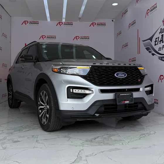 Ford Explorer 3.0 St