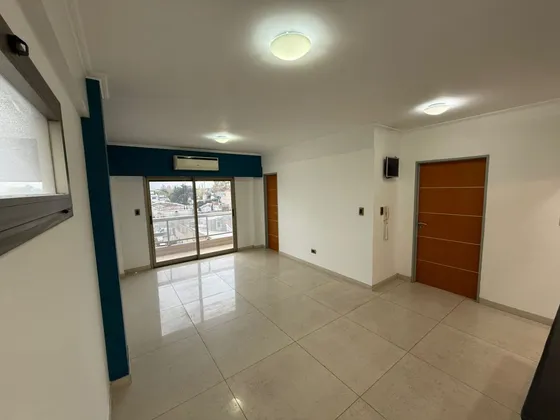 Departamento En Alquiler En Caseros