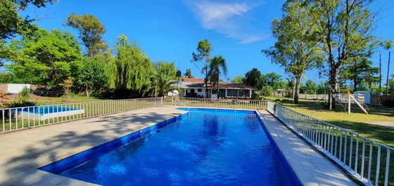 Alquiler De Quinta Con Dos Piletas Por Dia (hasta 40 Personas)