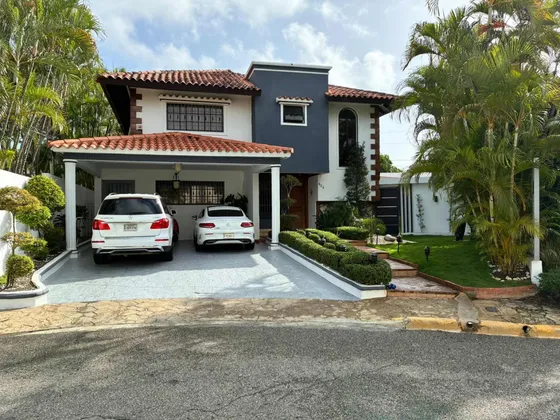 Se Vende Casa En Cuesta Hermosa