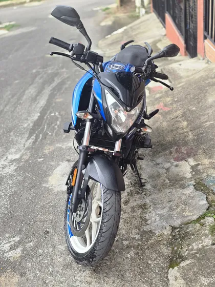 Moto Pulsar Ns 200 Abs Color Azul