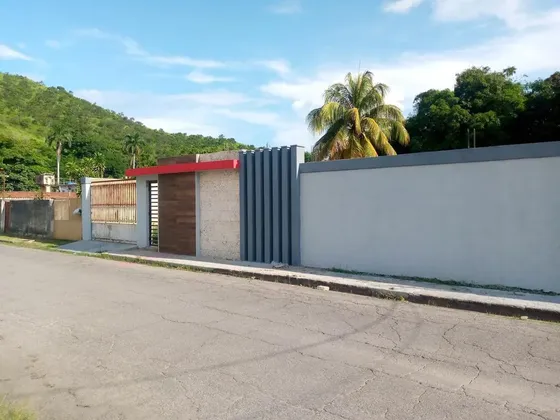 Casa En Venta Con Financiamiento Sector Las Mayas El Limón