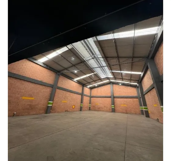 Bodega En Venta, Sector Montevideo