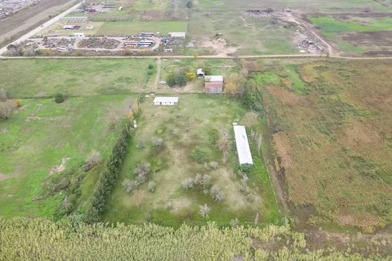 Venta - Campo - Perez.