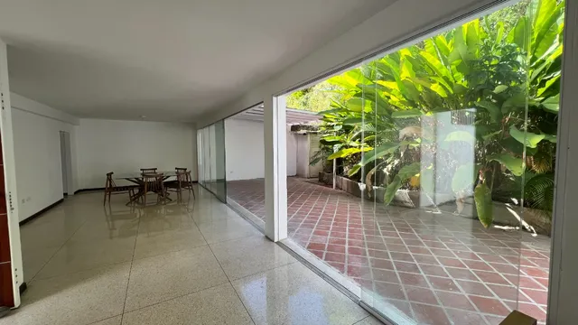Casa Para Venta En Caurimare  #2479