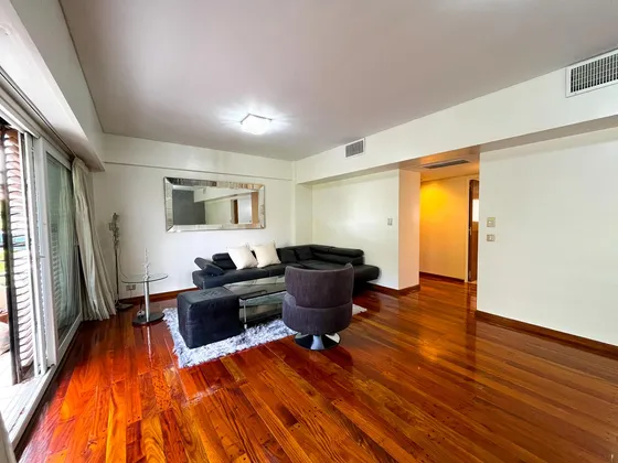 Espectacular Piso Reciclado A Nuevo De 4 Amb - Apto Crédito