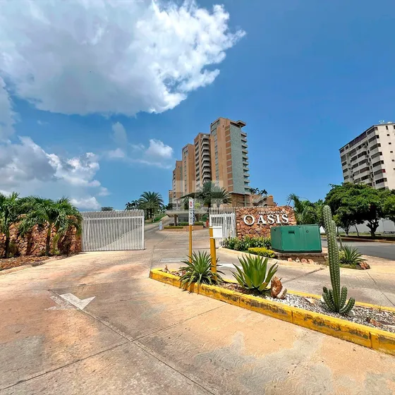 Exclusivo Apartamento En Lecheria 