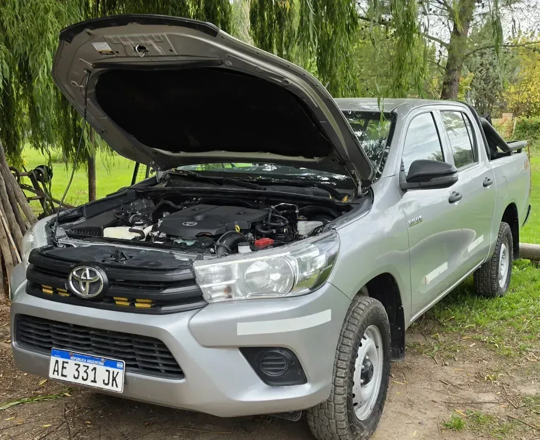 Toyota Hilux Pick-Up 2.4 Cd Dx 150cv 4x4