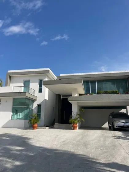 Re/max Líder- Alquila Espectacular Villa Alquiler Diario-doris Rodriguez