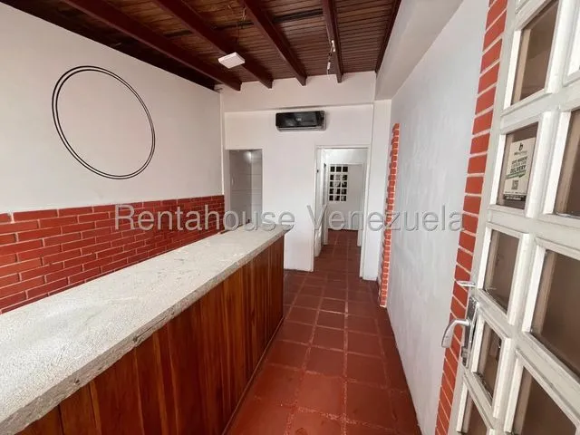 Local Comercial En Alquiler En Barquisimeto Urb Nueva Segovia Con Mucho Potencial Comercial Acabados Modernos Cod 25 23513 Comunicate Soy Gabi Irastorza                                                