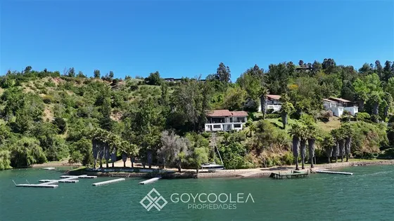Casa En Venta De 5 Dorm. En Litueche