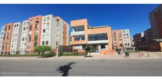 Apartamento En  Madrid Rah Co: 25-567