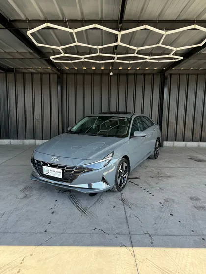 Hyundai Elantra Cn7 Automatica 2.0