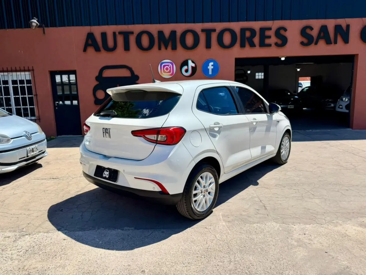 Fiat Argo 1.8 Precision517864765953167363