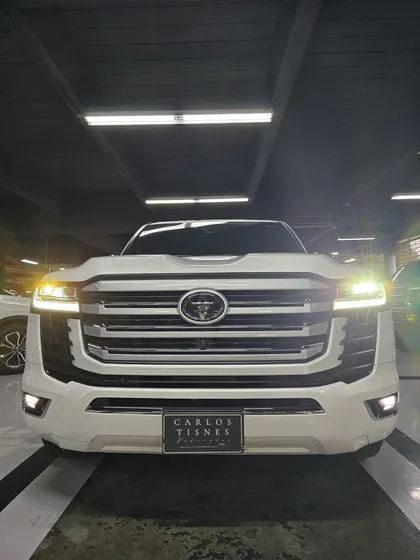 Toyota Land Cruiser 300 Lc300 Zx