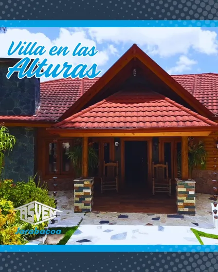Espectacular Villa Con Impresionantes Vistas A La Ciudad Y Montañas