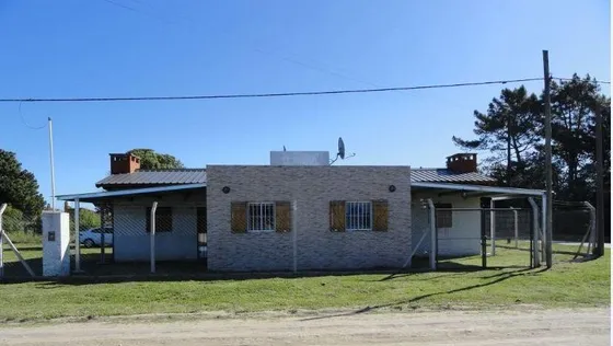 Departamentos En Venta - 2 Dormitorios 2 Baños - 960mts2 - Miramar