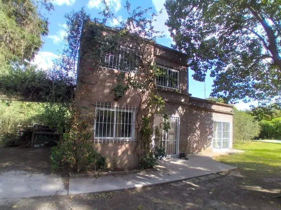 Casa En Venta En La Lonja, Pilar. Pileta