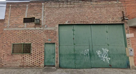 Se Vende Bodega - Barrio 20 De Julio 