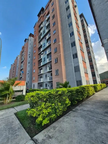 En Alquiler - Apartamento En Res. Montemayor San Diego Pl