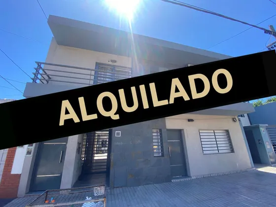Departamento En Alquiler En Villa Luzuriaga