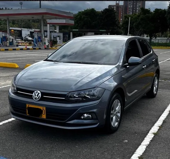 Volkswagen Polo 1.6 Comfortline At