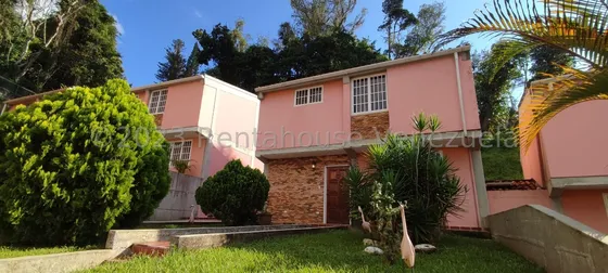 En Venta Excelente Townhouse Con Gran Potencial En San Antonio De Los Altos. Mo 24-4817