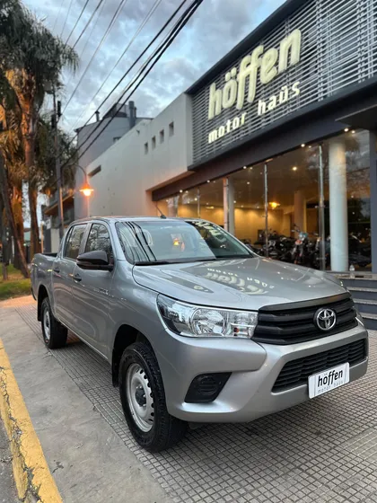 Toyota Hilux 2.4 Cd Dx 150cv 4x4