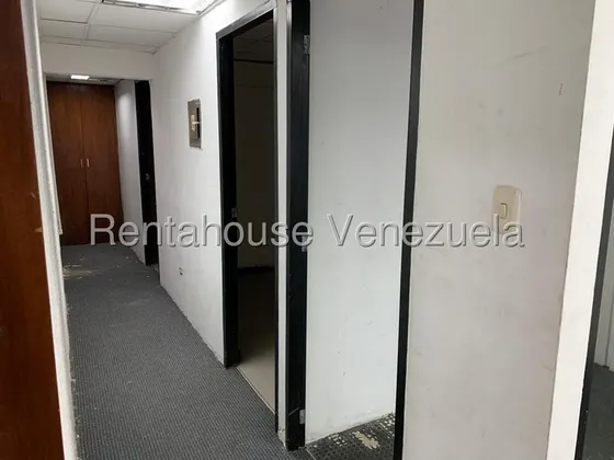 El Rosal Alquiler Oficina 25-15237 G.s.