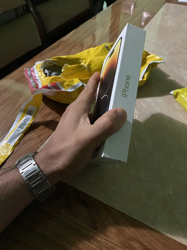 Apple iPhone 14 Pro Max (256 GB) - Prateado | Frete grátis
