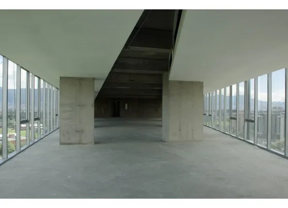 Oficina En Arriendo, Salitre, Zona Empresarial