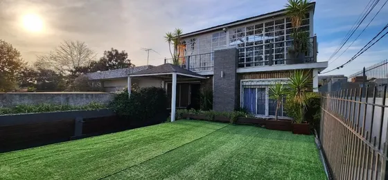 Venta Casa 3 Dormitorios Y Garage En Belvedere