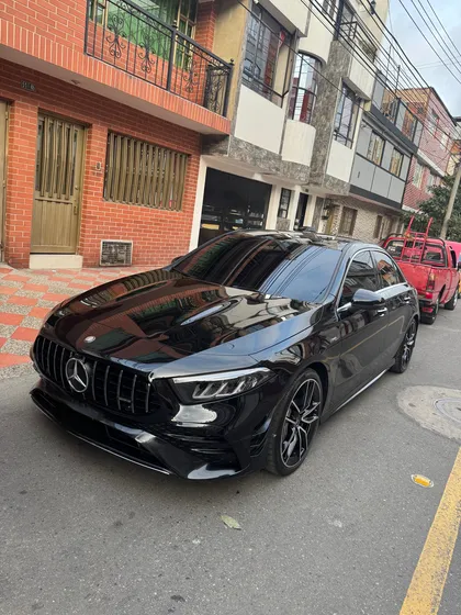 Mercedes-benz Amg 2.0 A35 Amg 4matic Sedan