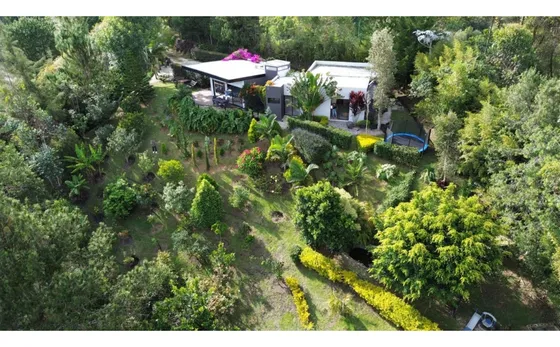 Se Vende Finca Entre El Carmen Y Rionegro Parcelación Cerrada [terrav]