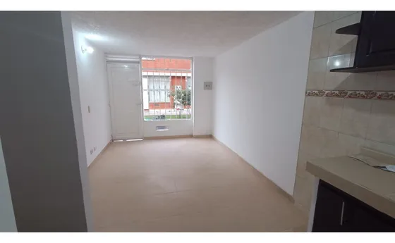 Oportunidad Hermosa Casa En Kennedy, Colombia (31128472924)