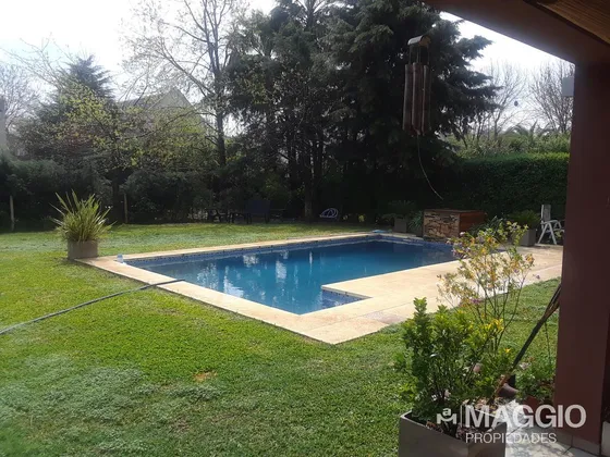 Casa Venta Moreno Barrio Cerrado Santa Ana