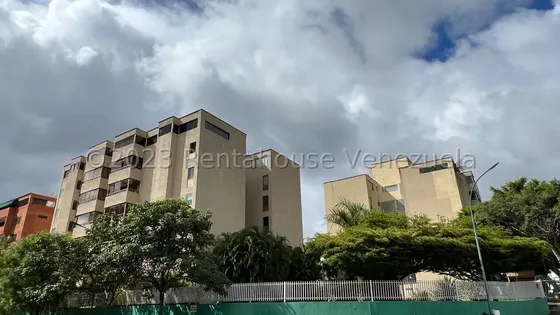Penthouse En Venta En Los Samanes Cr- 26-1253