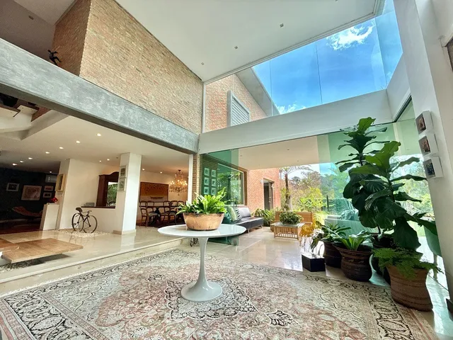 Casa En Venta En Calle Cerrada La Lagunita
