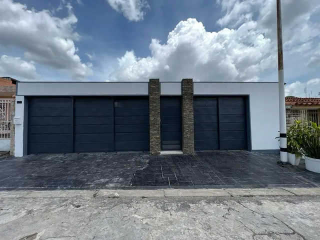 Se Vende Casa Remodelada Con Vigilancia Trigal Centro
