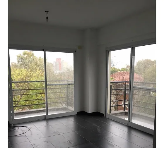 Departamento En Venta - 1 Dormitorio 1 Baño 1 Cochera - 45mts2 - Quilmes