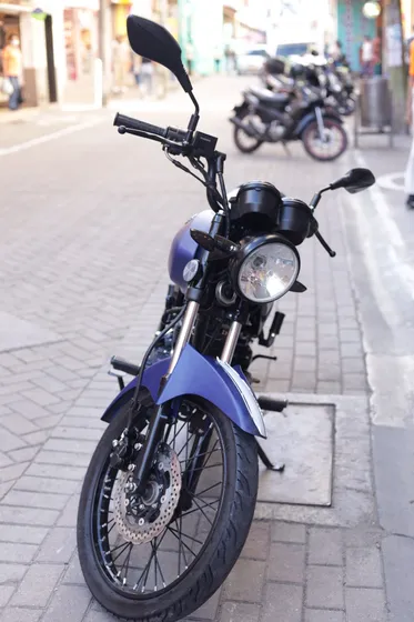 Victory Bomber 125, Moto Usada, Modelo 2023, Moto En Buen Es