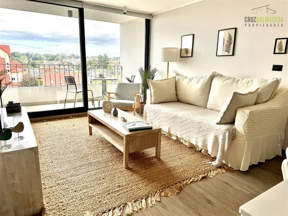 Departamento En Arriendo De 2 Dorm. En Puerto Varas